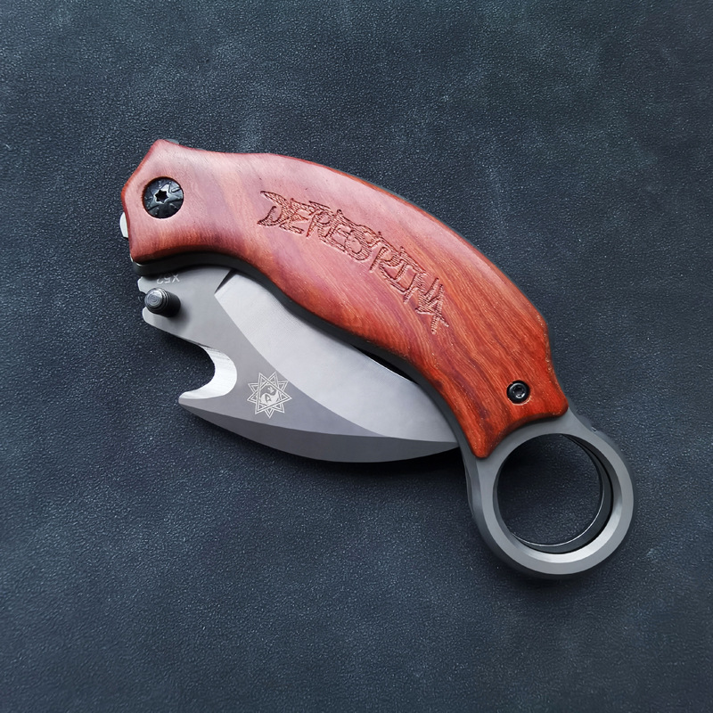 Multifunctional Folding Knife for Self-Defense, Portable Wristband Outdoor Knife, Cool Folding Knife