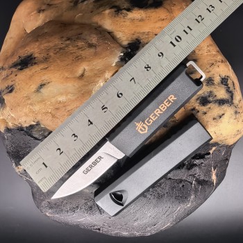 Cross-Border Bear Gryff-Style Creative Outdoor Whistle Small Straight Knife Sharp Fruit Folding Knife Jungle Adventure Mountaineering Knife