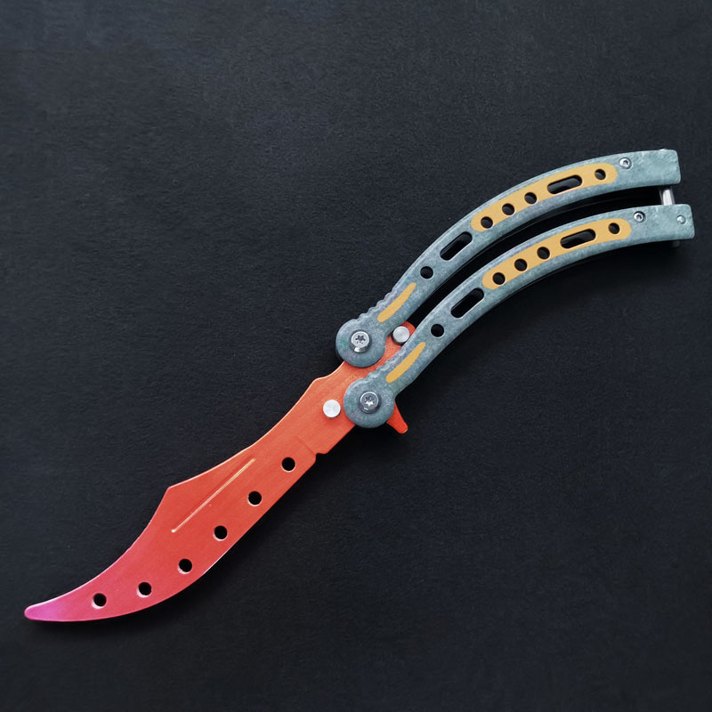 CSGO Practice Folding Toy Portable Game Props Butterfly Training Knife Comb Outdoor Shake Knife Not Bladed