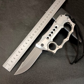 Outdoor self-defense tiger finger knuckle folding pocket knife four finger knuckle mechanical cool stainless steel knife broken window tool pocket