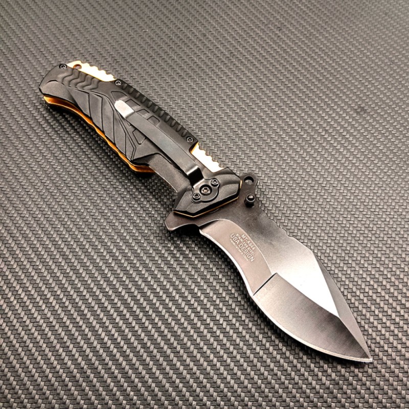Outdoor Self-Defense Knife, High Hardness Folding Knife, Sharp High Hardness Portable Knife, Multi-Functional Wilderness Survival Knife