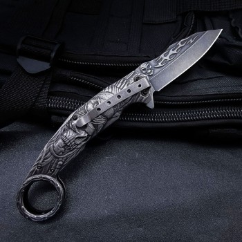 Cross-border source outdoor survival knife creative eagle-eye relief folding knife portable sharp ring saber melon and fruit knife
