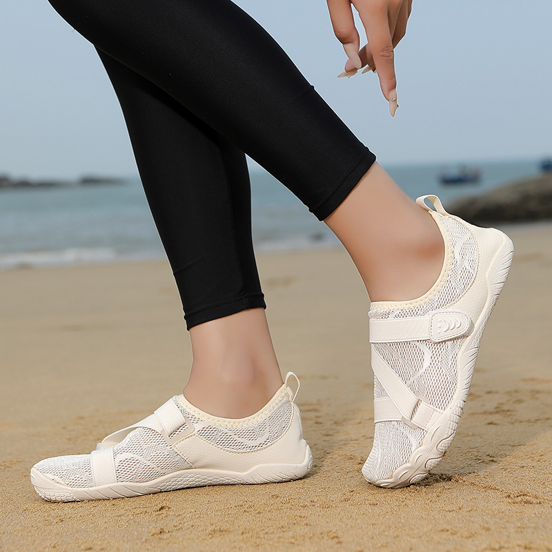Factory Direct Shipment of New Cross-Border Beach Swimming Shoes, Breathable Water Shoes, Lightweight Quick-Dry Water Shoes, Outdoor Fishing Shoes