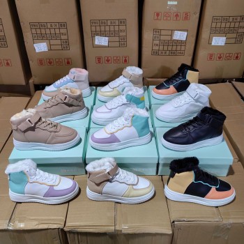 High-Top Shoes for Women 2024 New Autumn and Winter Cotton Shoes Korean Style Versatile Sports and Leisure Women’s Shoes Fleece-Lined Shoes Street Stall Shoes