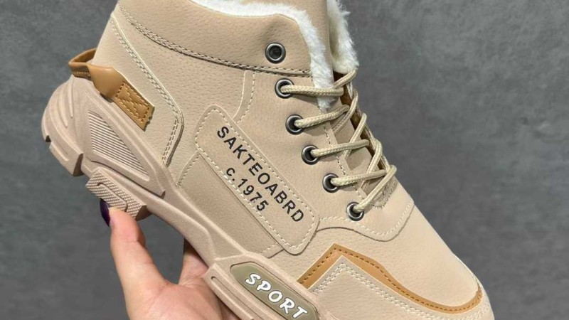 مادة الفلين في صناعة الأحذية